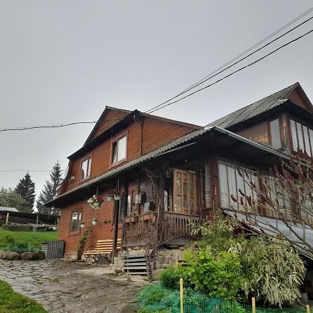 Hotel Na Gorbochku U Natali Worochta Zewnętrze zdjęcie